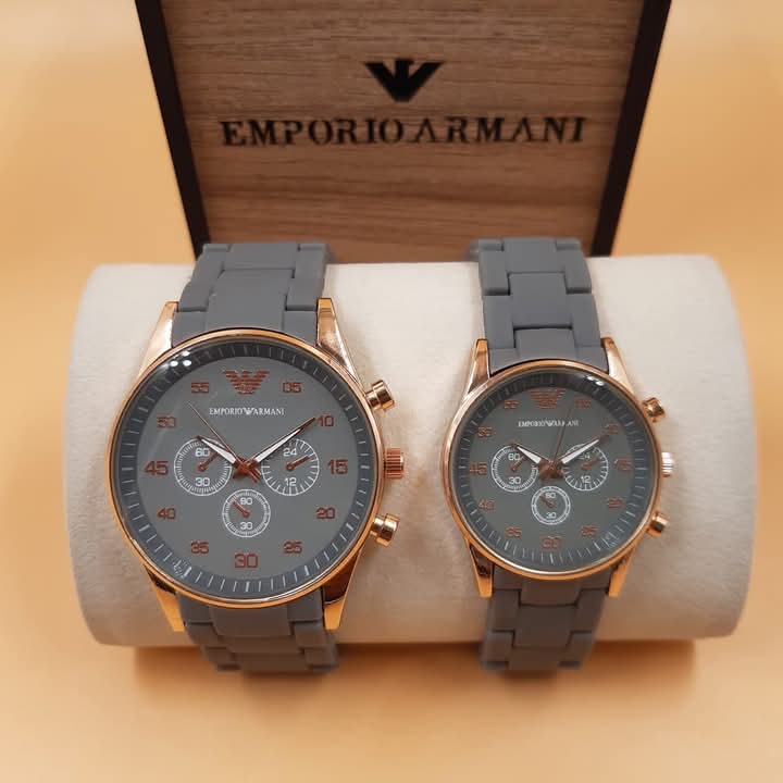 Elegant Tone Couple Watch Set – Premium Matching Wristwatches for Him & Her